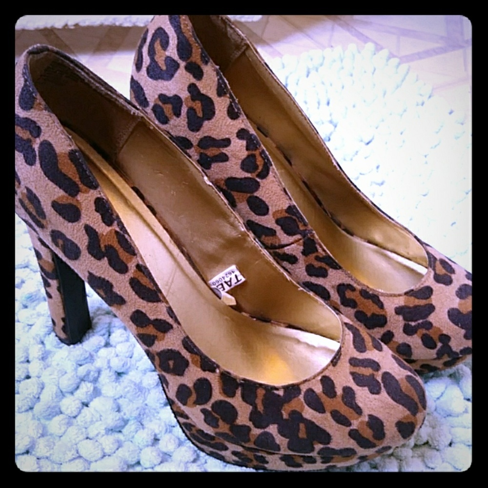 Mossimo heels